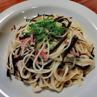 昆布とベーコンのスパゲッティ